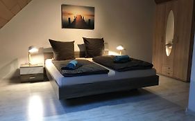 Monteur - Privat Zimmer Langerwehe Geich